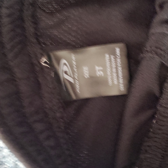 Pro Player two piece red and black shorts with tshirt in size 3T. - Picture 7 of 8